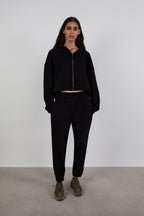 black_regular_fit_cotton_jogger_women_1