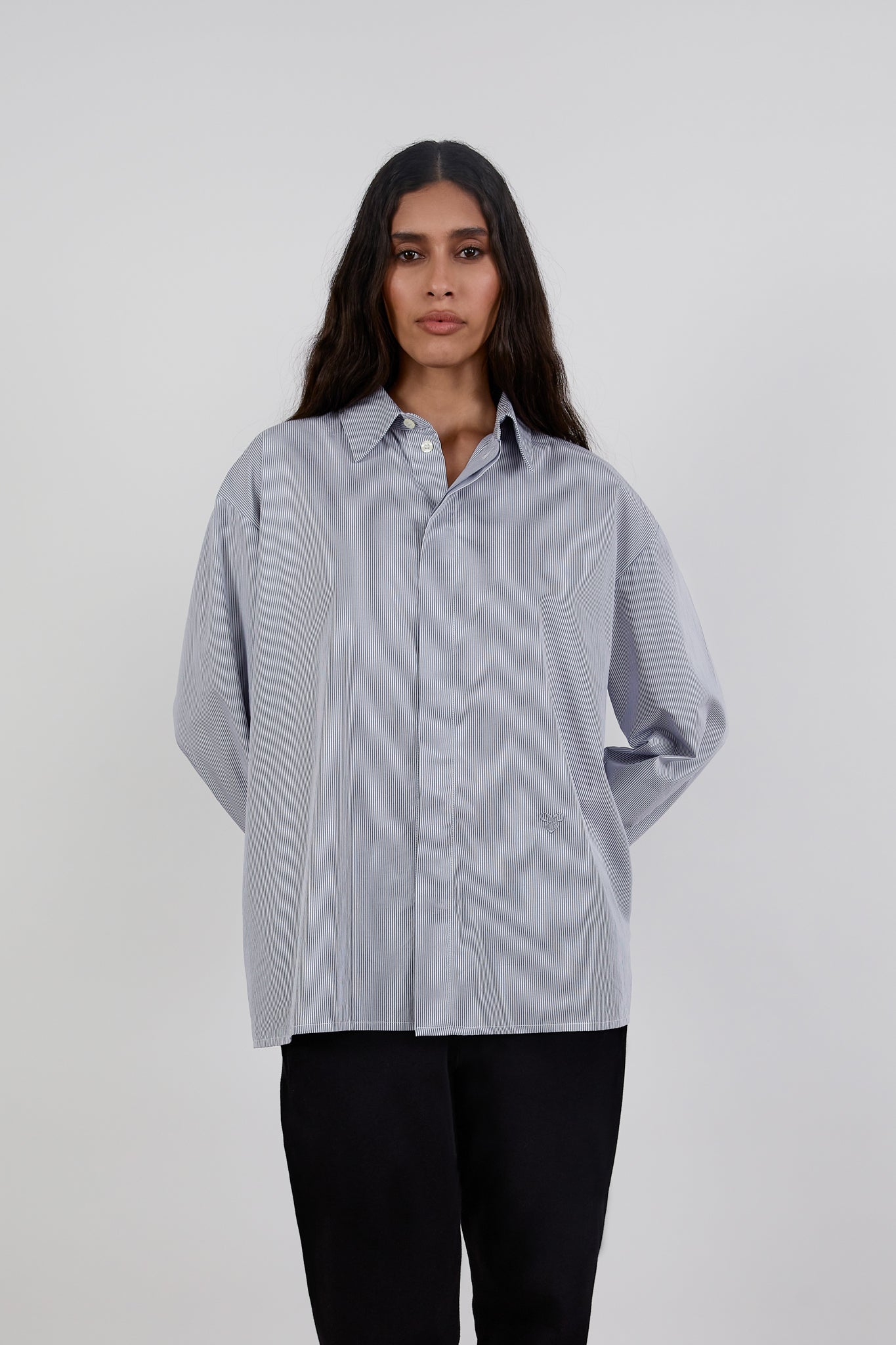 COLORSTRIPEDGREYSHIRT-women-2